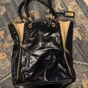 Badgley Mischka Black and Cream Tote